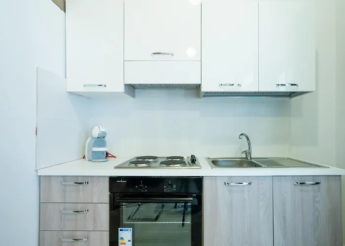 Charming 1 Bedroom Off Republic Street Sleeps 4 Apartamento