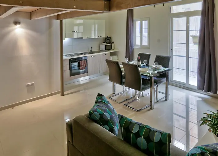 Charming 1 Bedroom Off Republic Street Sleeps 4 Appartamento La Valletta